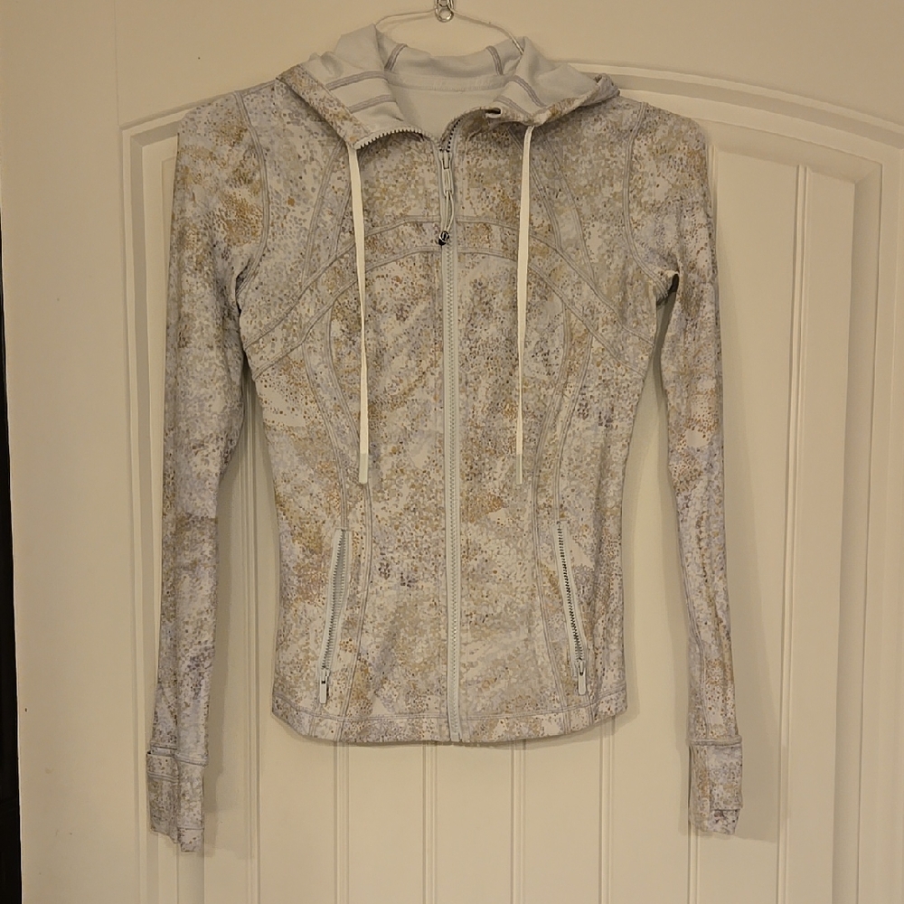 Women's Hooded Zip-Up Jacket Lululemon Size 6